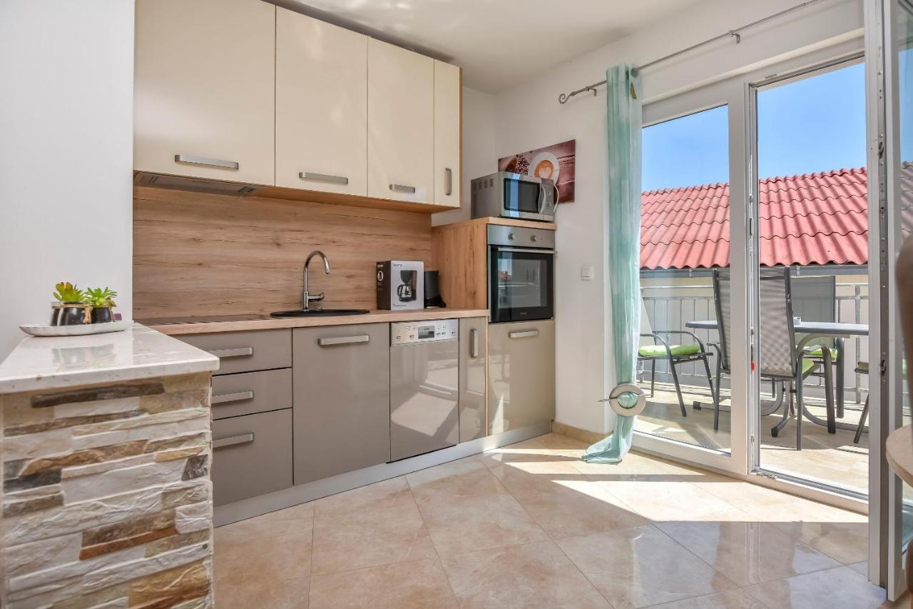 Apartments Jelena Rogoznica  Buitenkant foto
